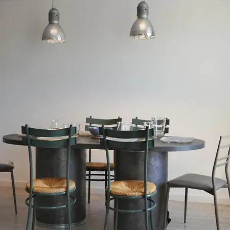 Apartment Oparadi 